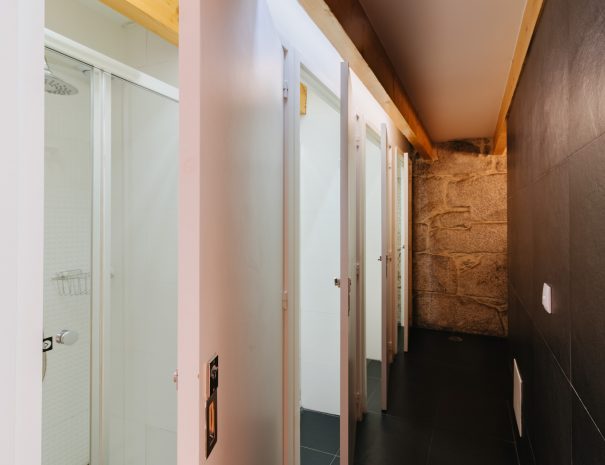 happy-porto-hostel-porto-hostels-porto-elcamino-santiago-jakobs-weg-st-james-way-hostels-in-porto-hostels-porto-hostels